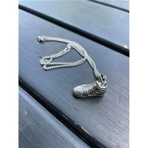 NEW NIKE AIR JORDAN SNEAKER SILVER NECKLACE PENDANT 20" STAINLESS STEEL ADJUSTAB